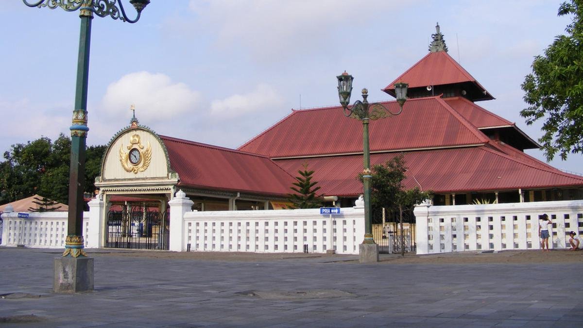 Antawisipun Tradisi lan Dalil, Khutbah Jumat